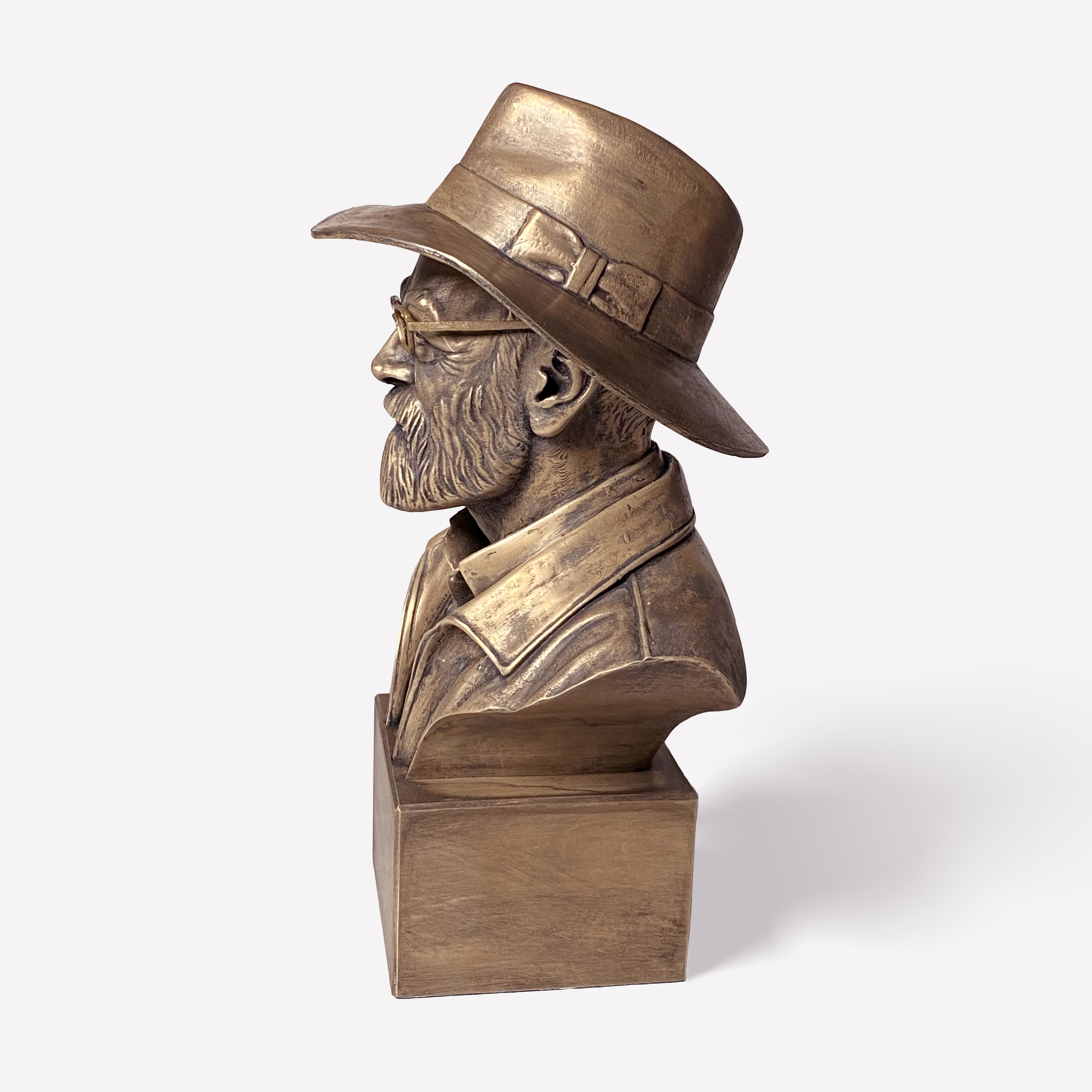 Terry Pratchett bust